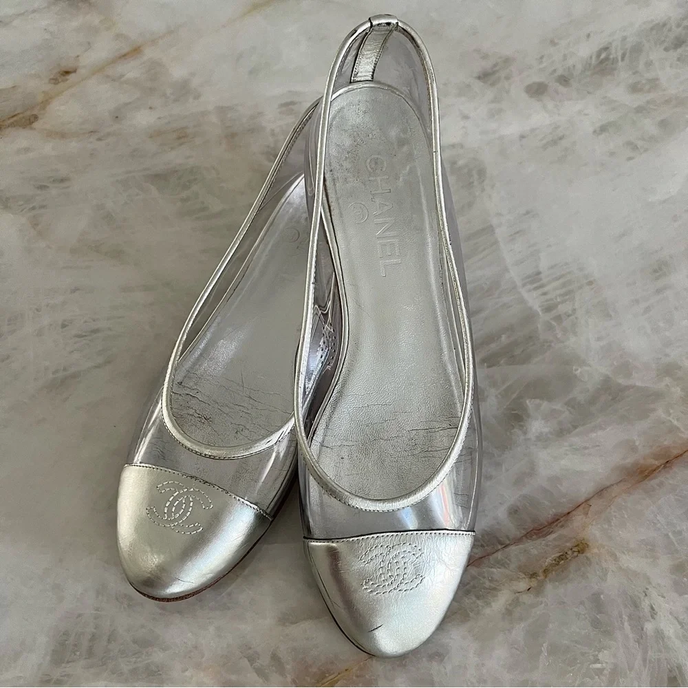 CHANEL Silver Leather Slingback Flats